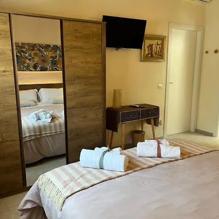 Bed & Breakfast Algueroof 3*