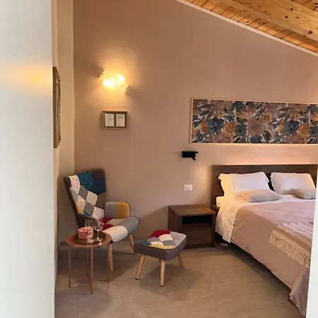 Bed & Breakfast Algueroof *