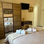 فندق مبيت وإفطار Algueroof 3*